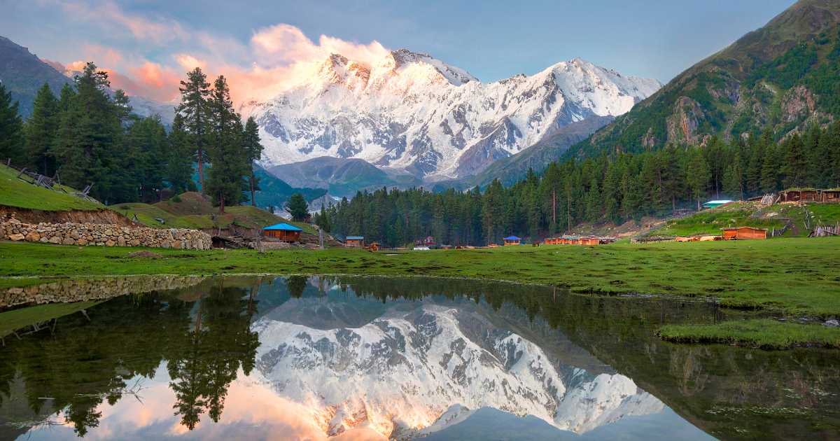 Fairy Meadows, Nanga Parbat, Reflect lake Pakistan