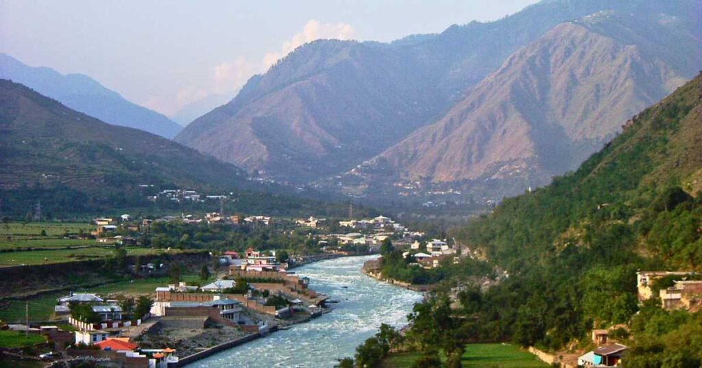 kalam history Swat_river_in_Madyan