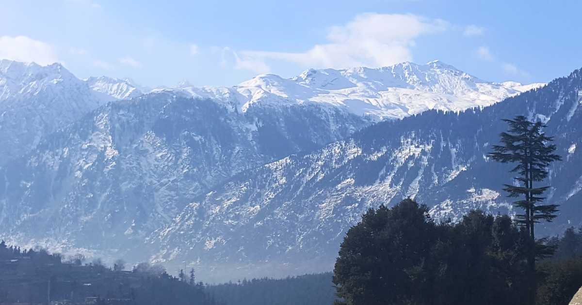 Usho Valley Kalam mountains covered in snow.