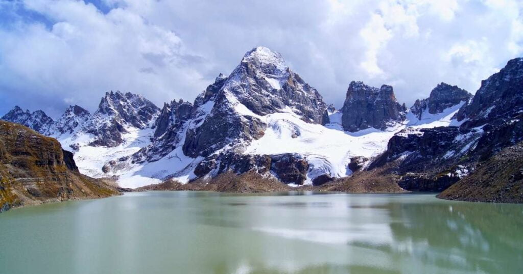 Chitta Katha Lake.