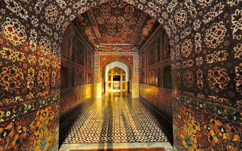 Tomb_of_Jahangir_Lahore_Pakistan